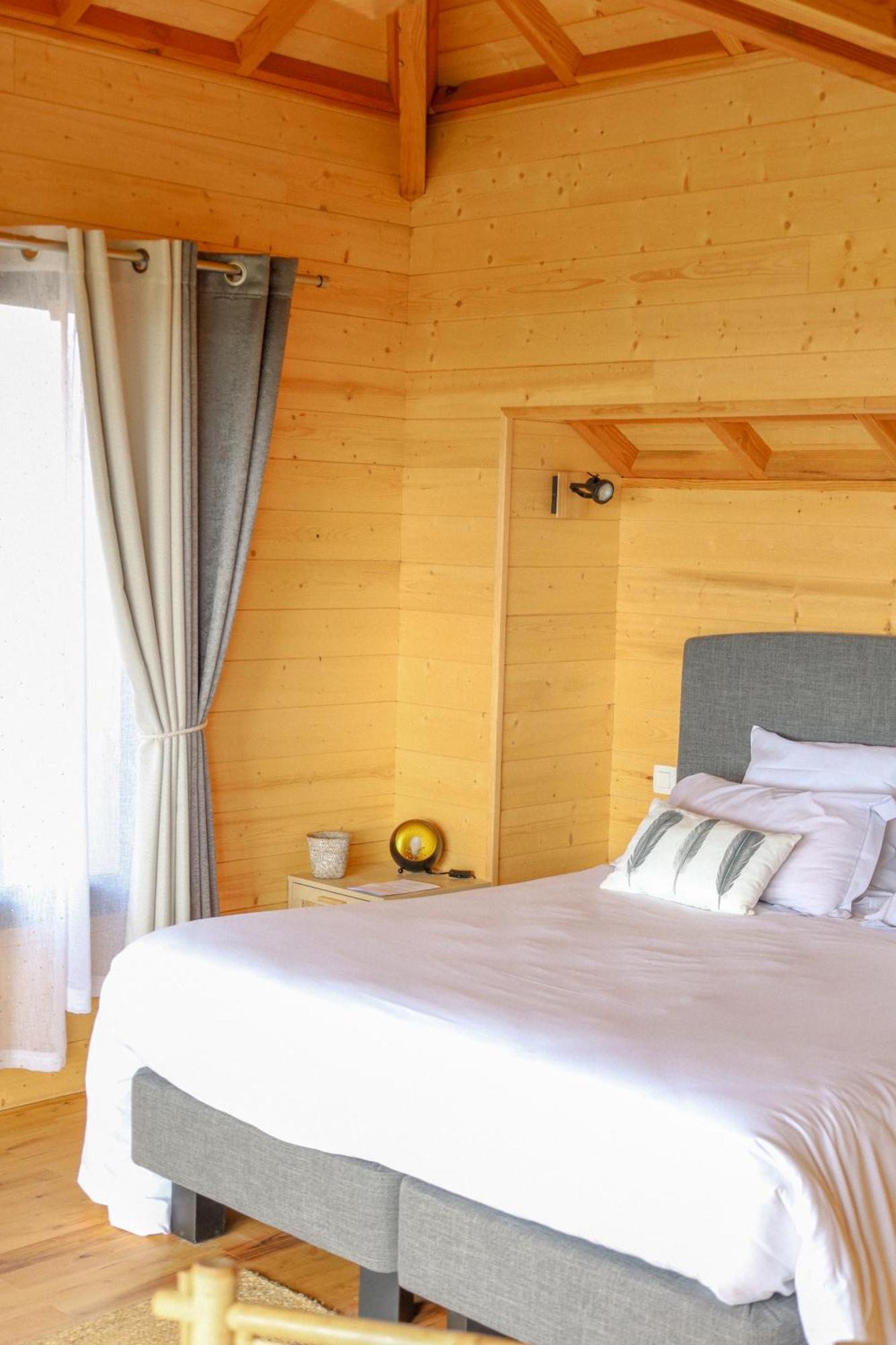 ベルジュラック Le Domaine De La Tour Des Vents Bed & Breakfast エクステリア 写真