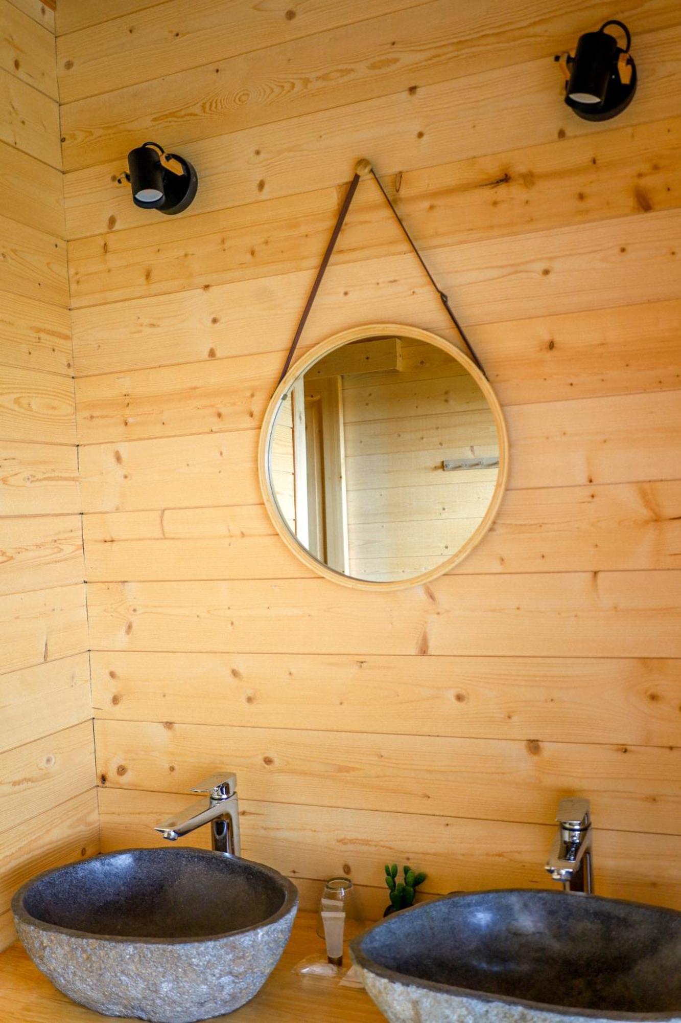 ベルジュラック Le Domaine De La Tour Des Vents Bed & Breakfast エクステリア 写真