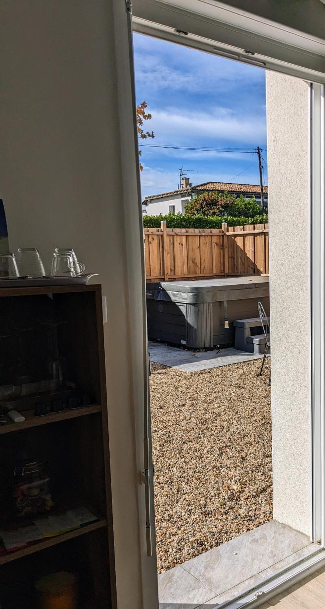 ベルジュラック Le Domaine De La Tour Des Vents Bed & Breakfast エクステリア 写真